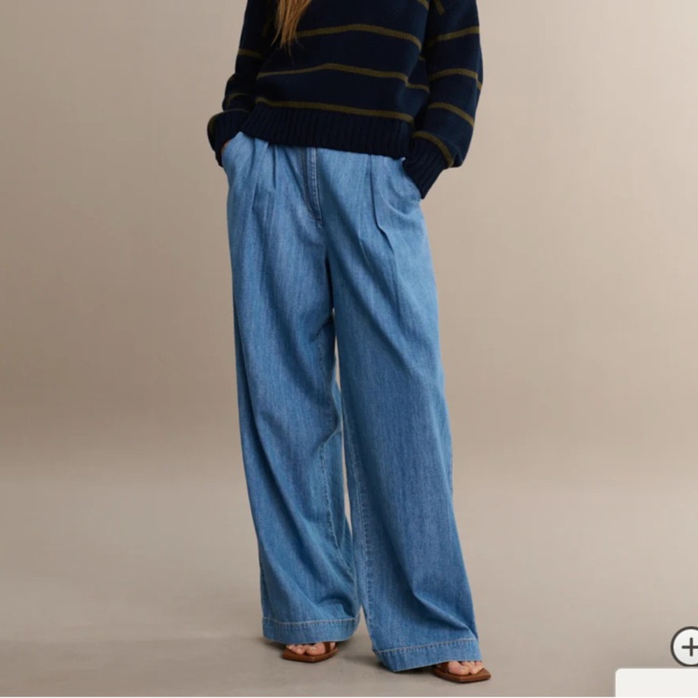 Gianni Bini Light Weight Wide-Leg Denim Pants